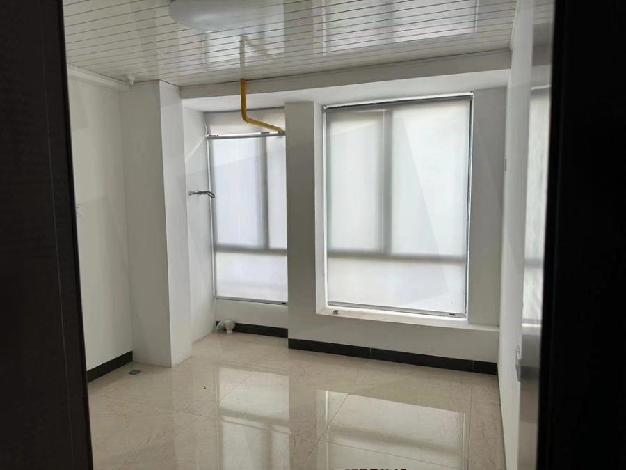 中建偶寓（中建芙蓉嘉苑）法拍房22、23、27棟376號房及屋內(nèi)兩臺空調(diào)