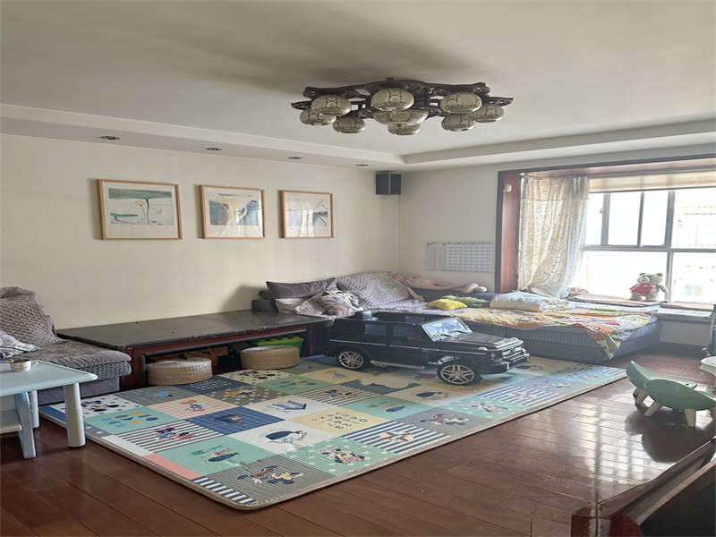 惠澤園法拍房A1，A2，B1，B2棟504號(hào)及其室內(nèi)家具家電物品