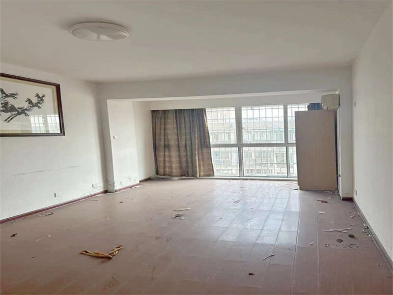 都城康欣園法拍房2棟1302號及其室內物品