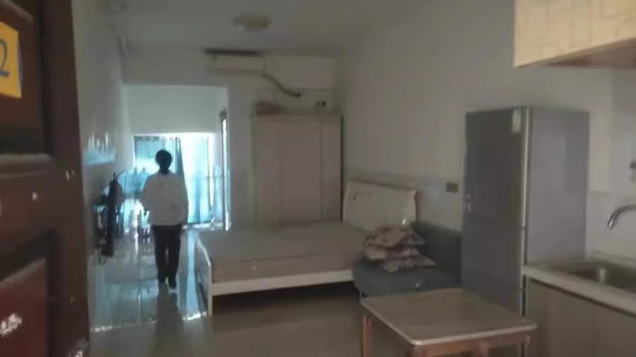 中建芙蓉嘉苑法拍房22、23、27 棟 802 室
